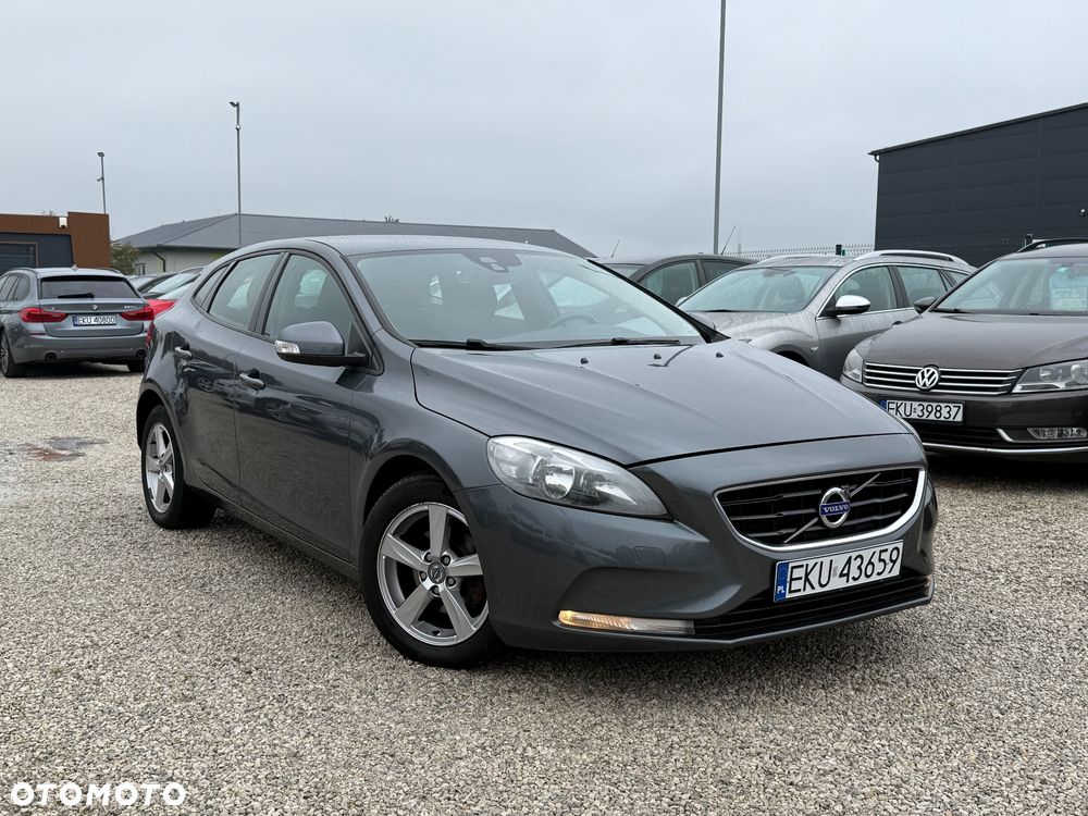 Volvo V40 - 8