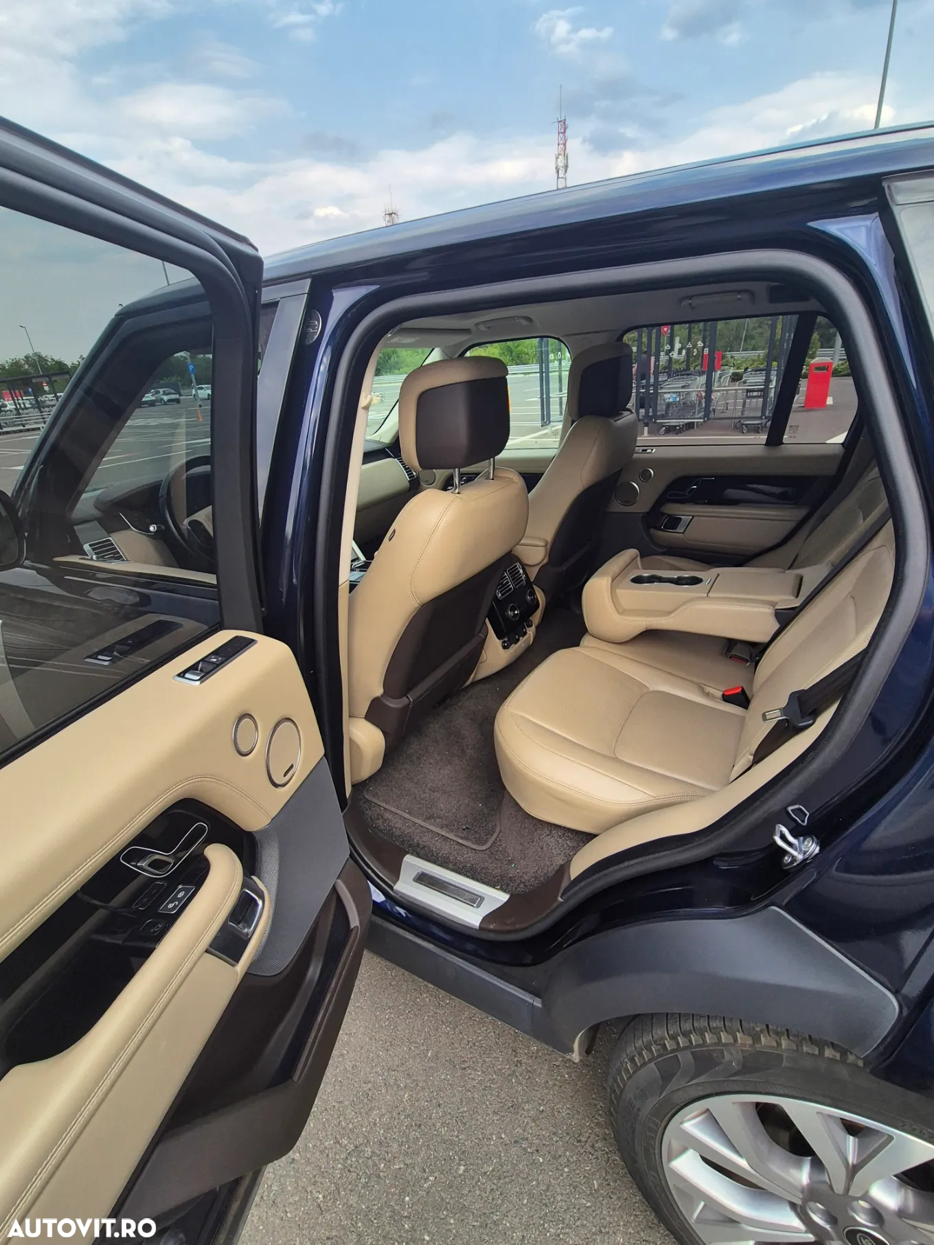 Land Rover Range Rover - 16