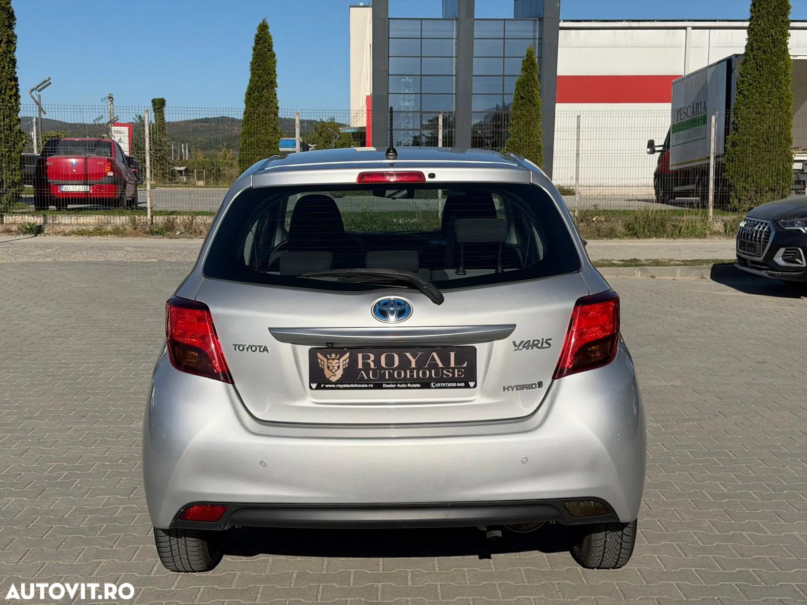 Toyota Yaris 1.5 VVT-i HSD Sol - 10