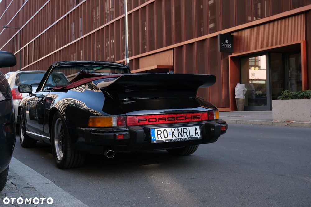 Porsche 911 ver-2 - 17