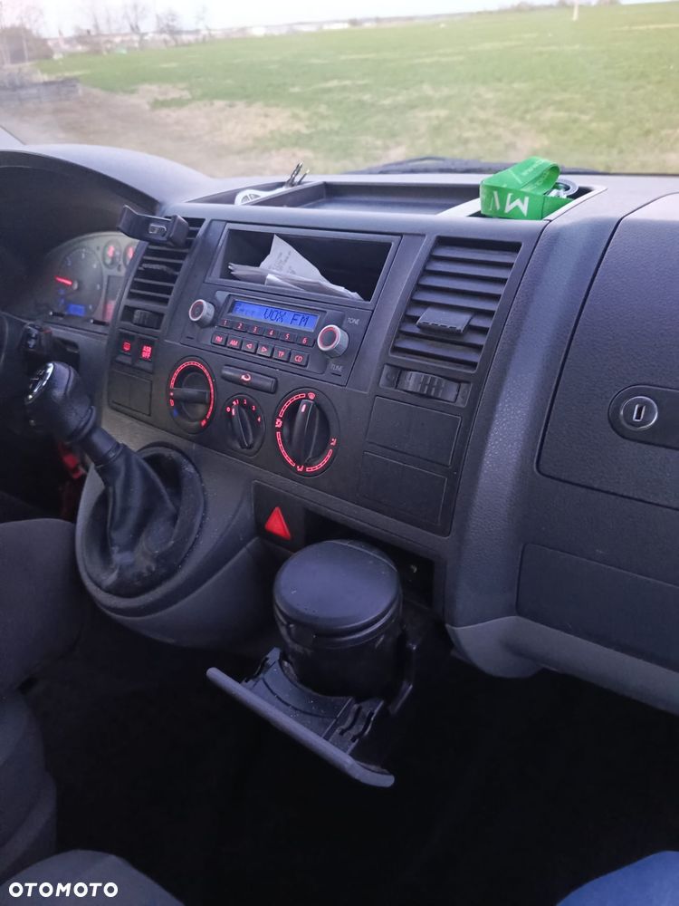 Volkswagen Transporter - 11