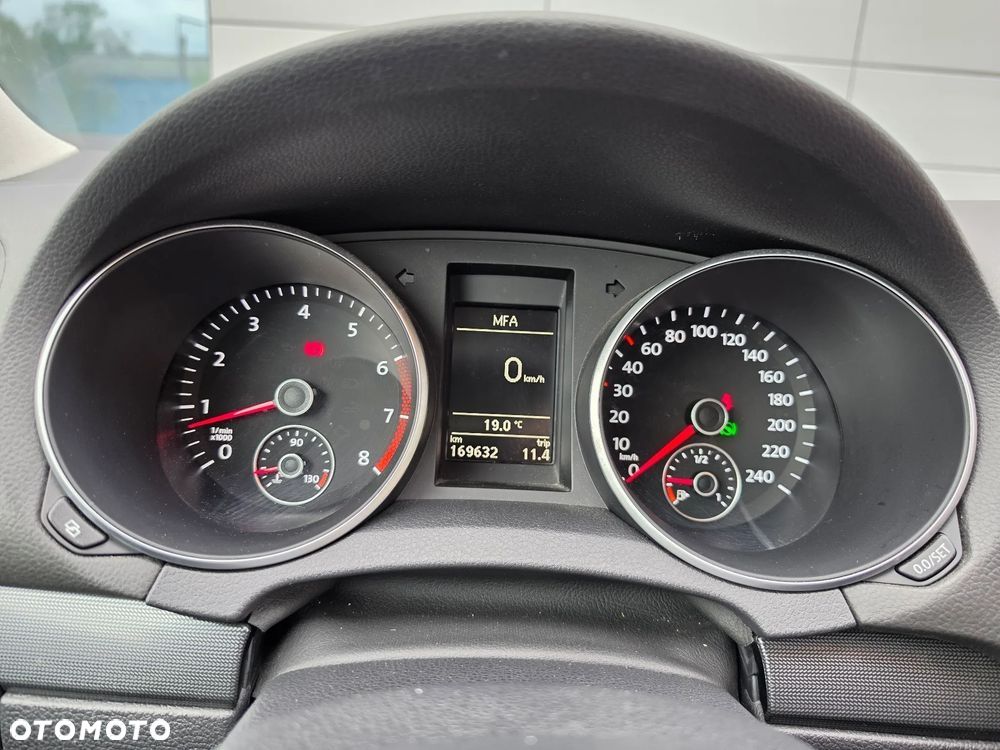 Volkswagen Golf 1.4 TSI DSG Style - 8