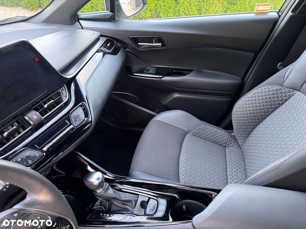 Toyota C-HR 2.0 Hybrid Dynamic Force Style - 16