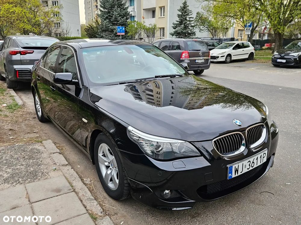 BMW Seria 5 523i - 9