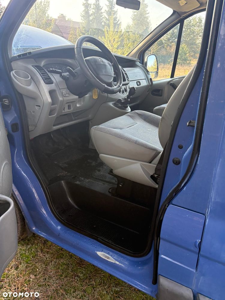 Renault Trafic - 9