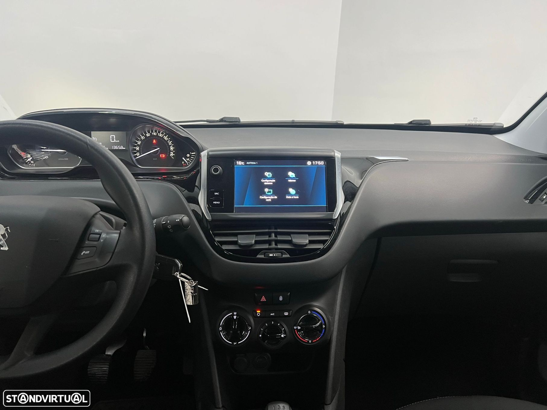 Peugeot 208 1.2 PureTech Access - 29