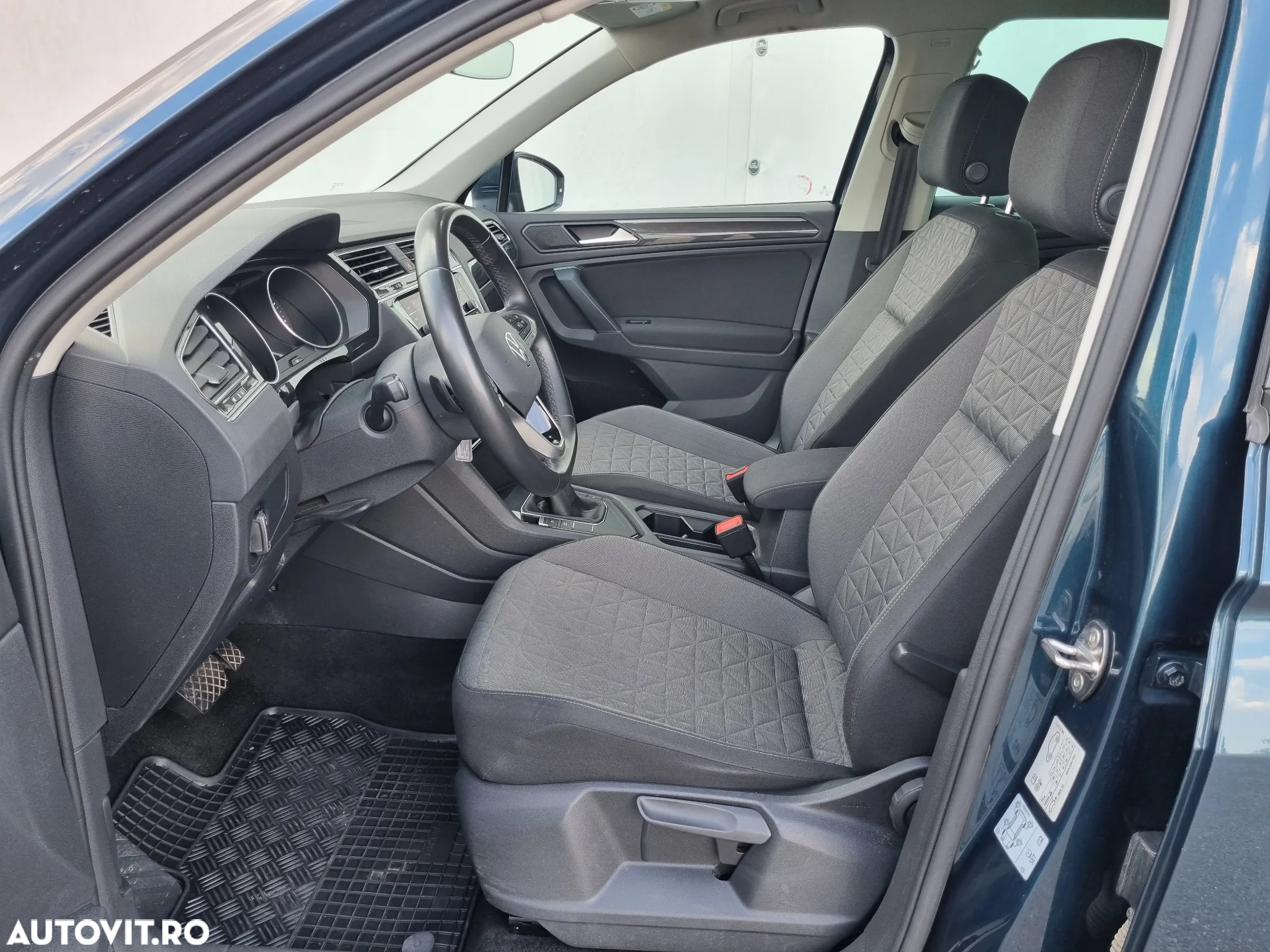 Volkswagen Tiguan 2.0 TDI SCR DSG Life - 10