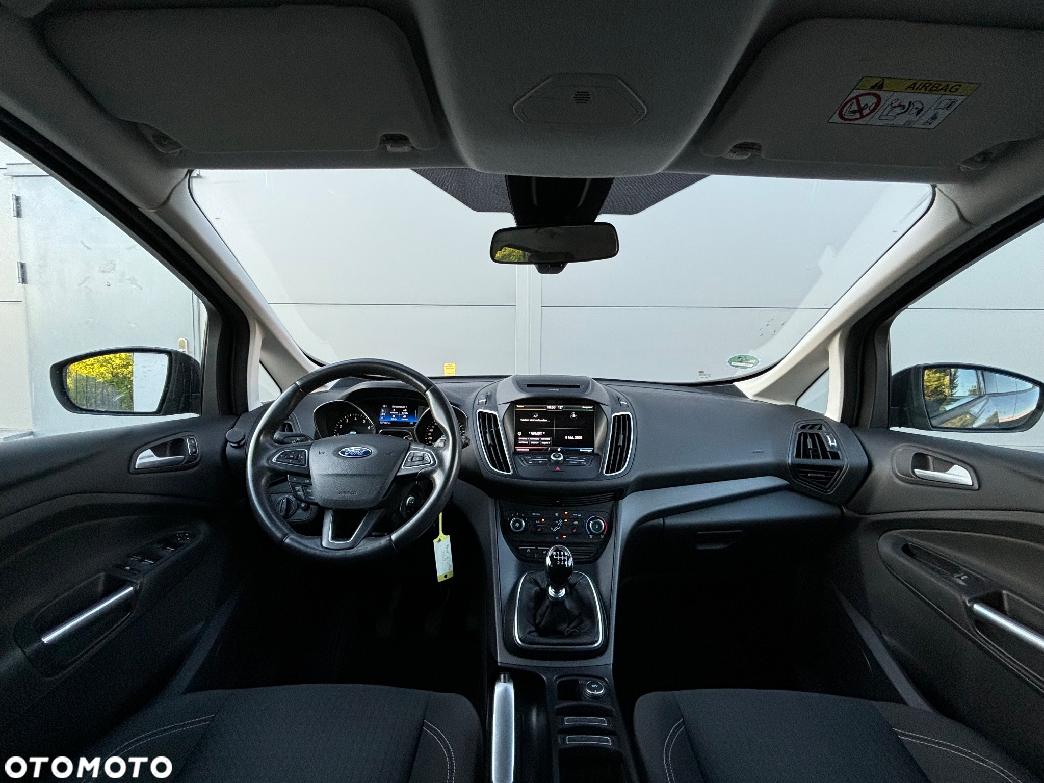 Ford C-MAX - 11
