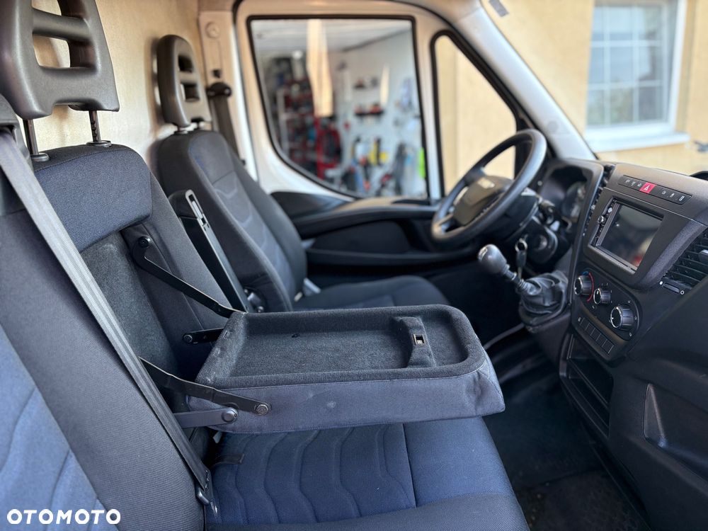 Iveco Daily 35S20 - 10