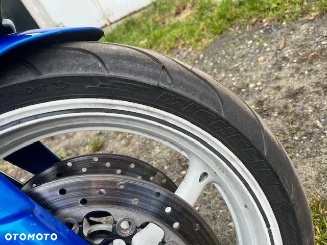 Suzuki GSX-R - 7