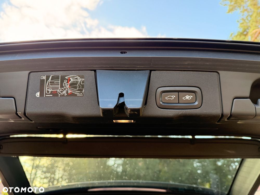 Volvo XC 60 - 12