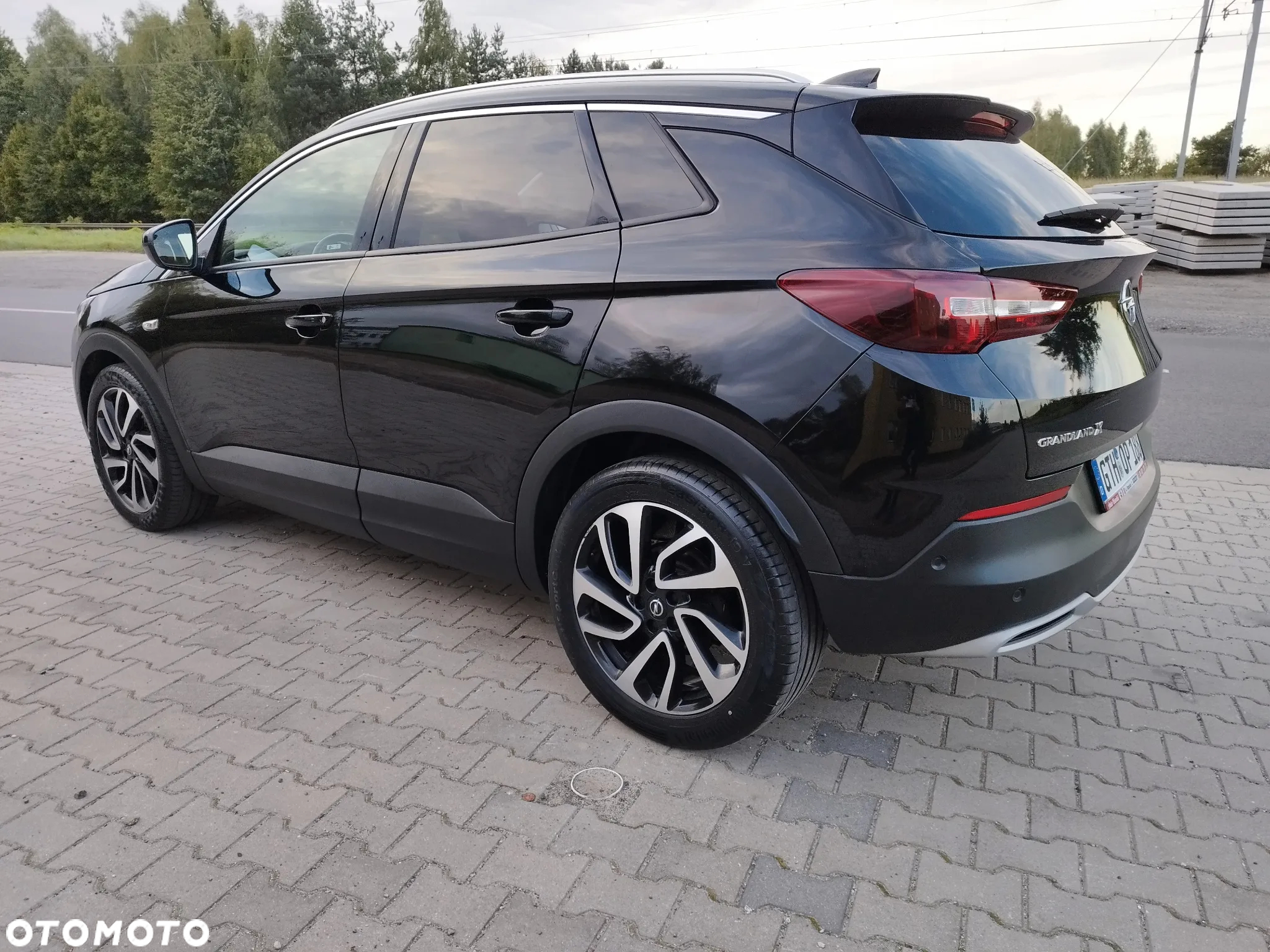 Opel Grandland X 1.6 DStart/Stop Automatik Business INNOVATION - 28