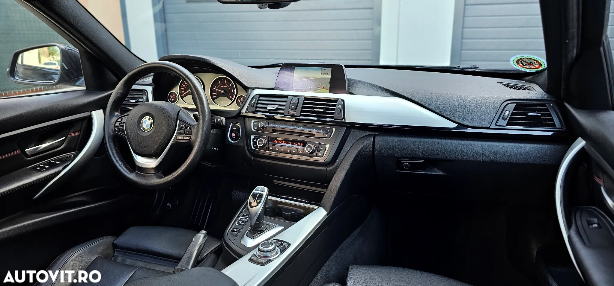 BMW Seria 3 320d Aut. Blue Performance Sport Line - 12