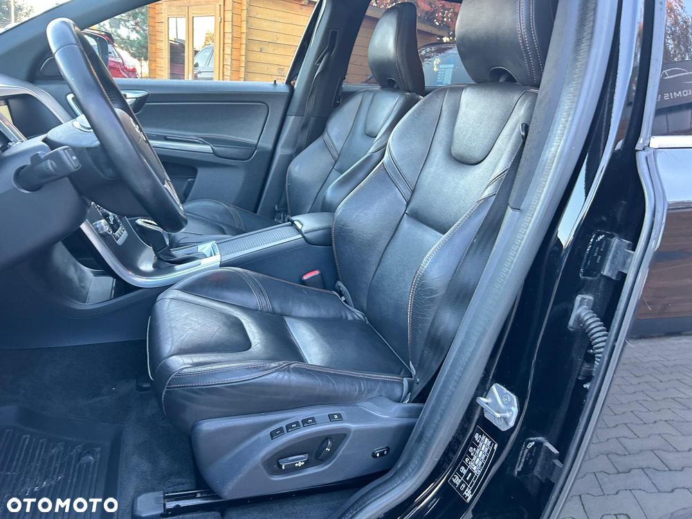 Volvo XC 60 D4 Geartronic Momentum - 18
