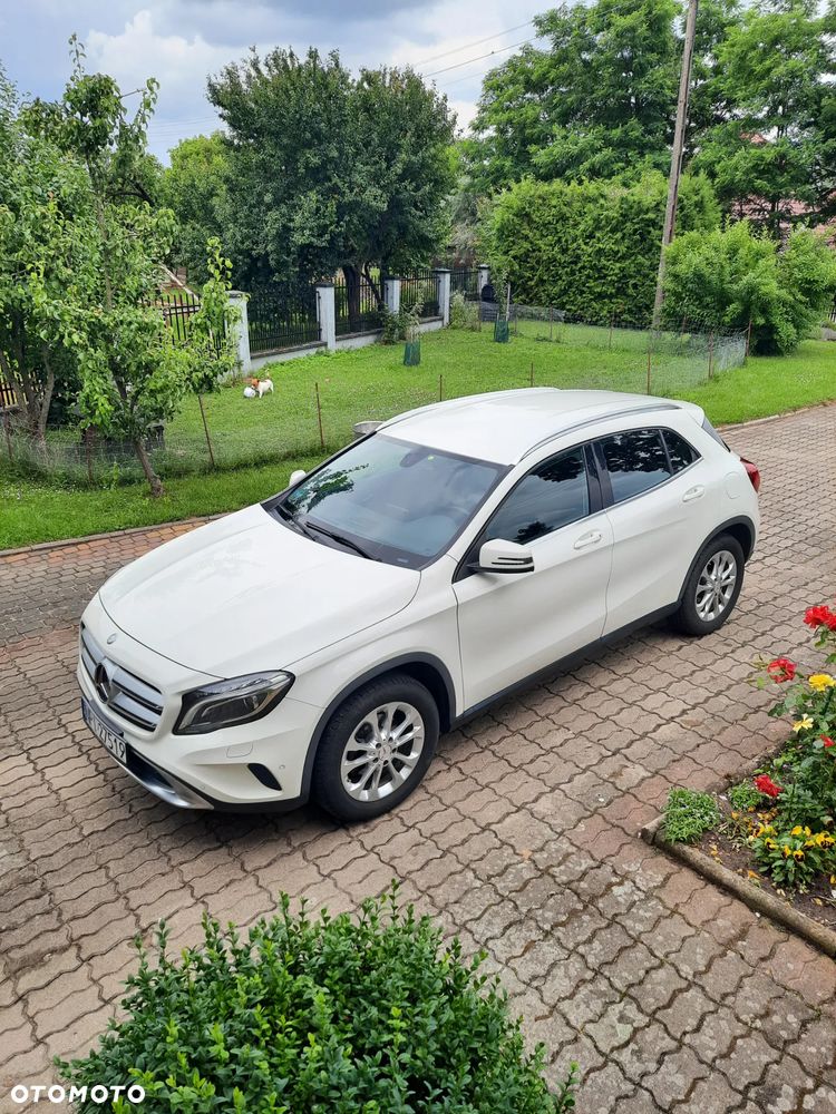 Mercedes-Benz GLA 220 CDI 4-Matic - 8