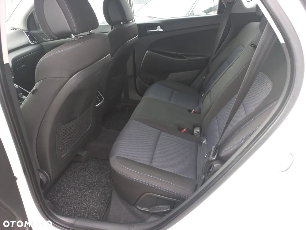 Hyundai Tucson blue 1.7 CRDi 2WD DCT Style - 20