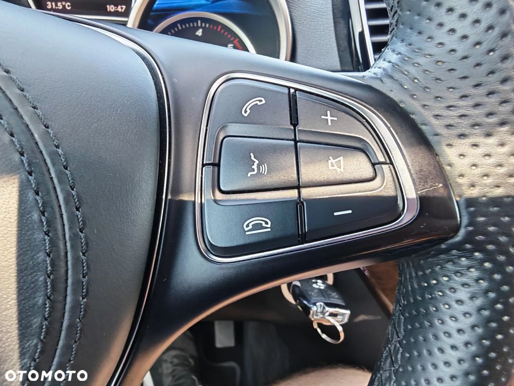 Mercedes-Benz GLS - 19
