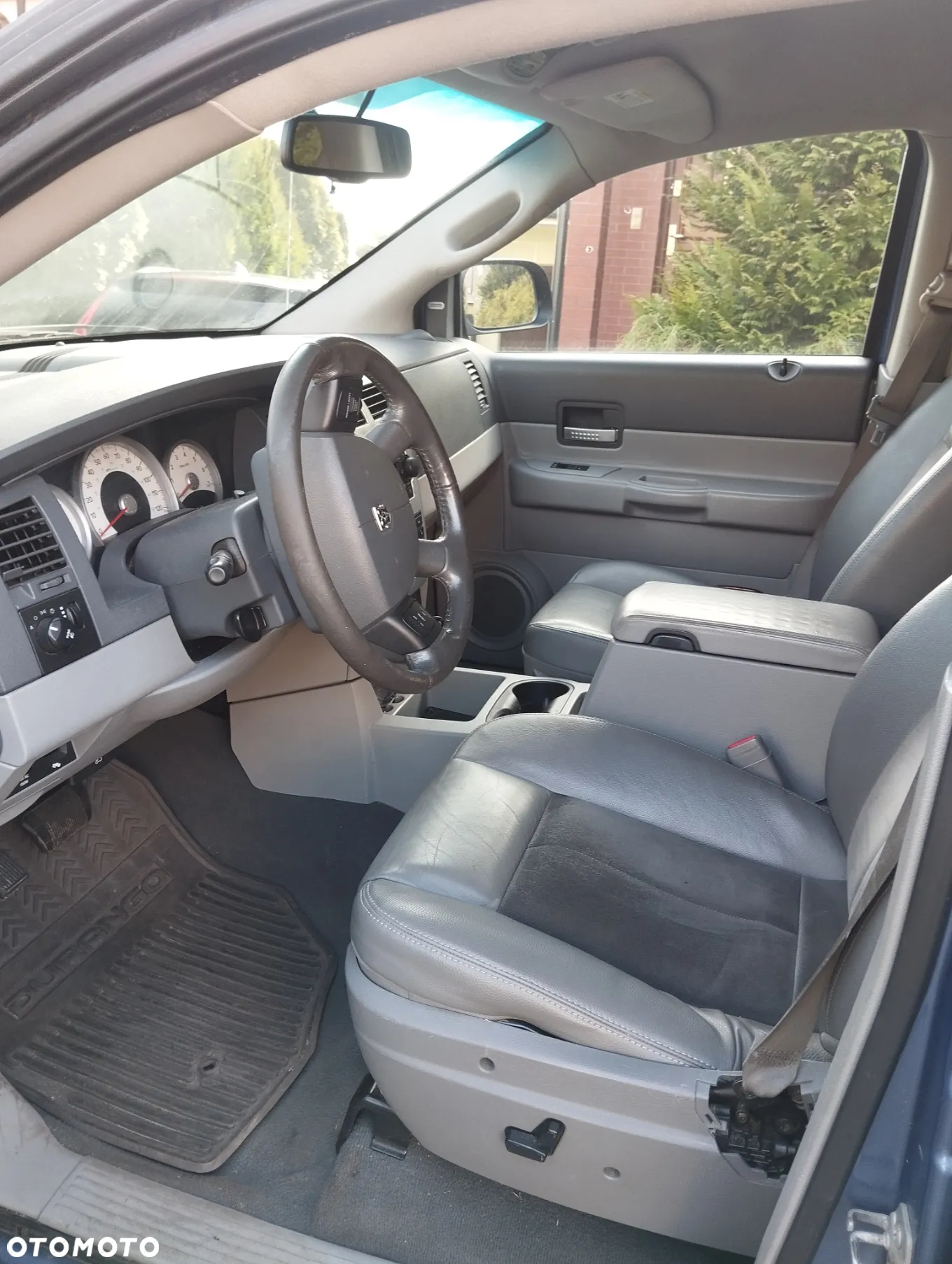 Dodge Durango 4.7 - 16