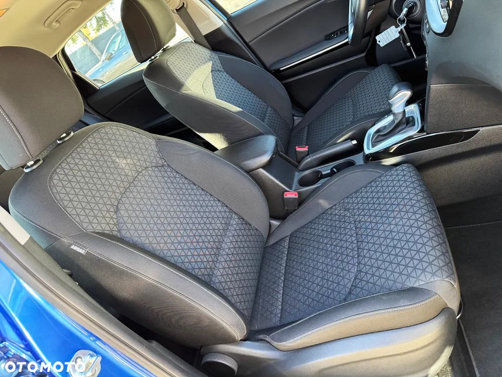 Kia Ceed 1.4 T-GDI DCT OPF Vision - 36