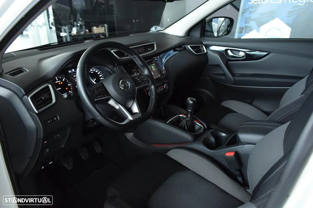 Nissan Qashqai 1.5 dCi Tekna Premium - 6