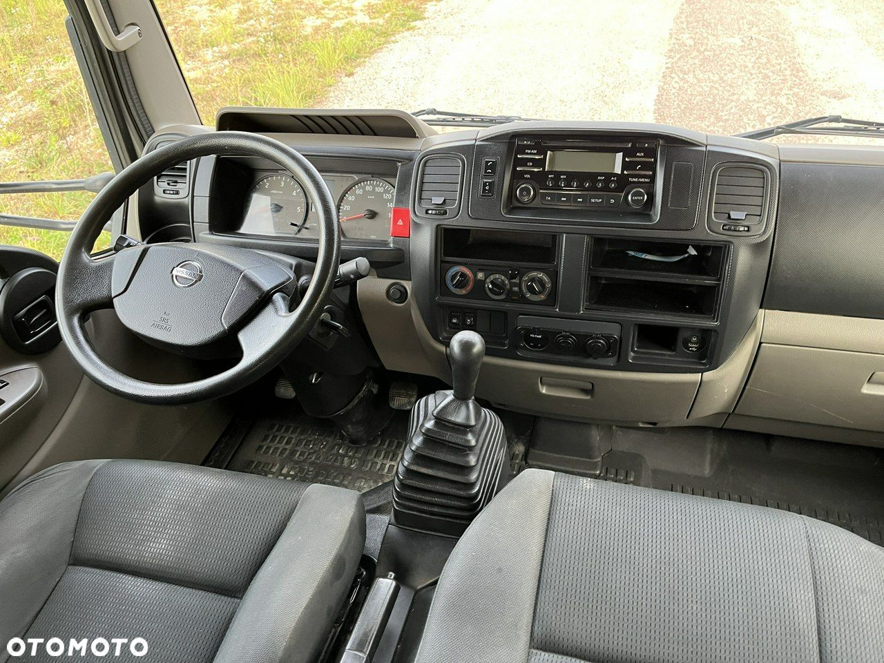 Nissan Cabstar - 8