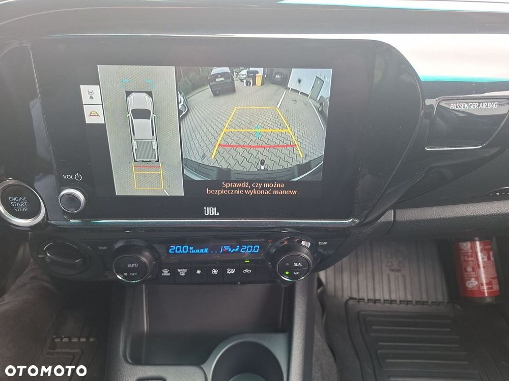Toyota Hilux 2.8 D-4D mHEV Double Cab Invincible 4x4 - 19