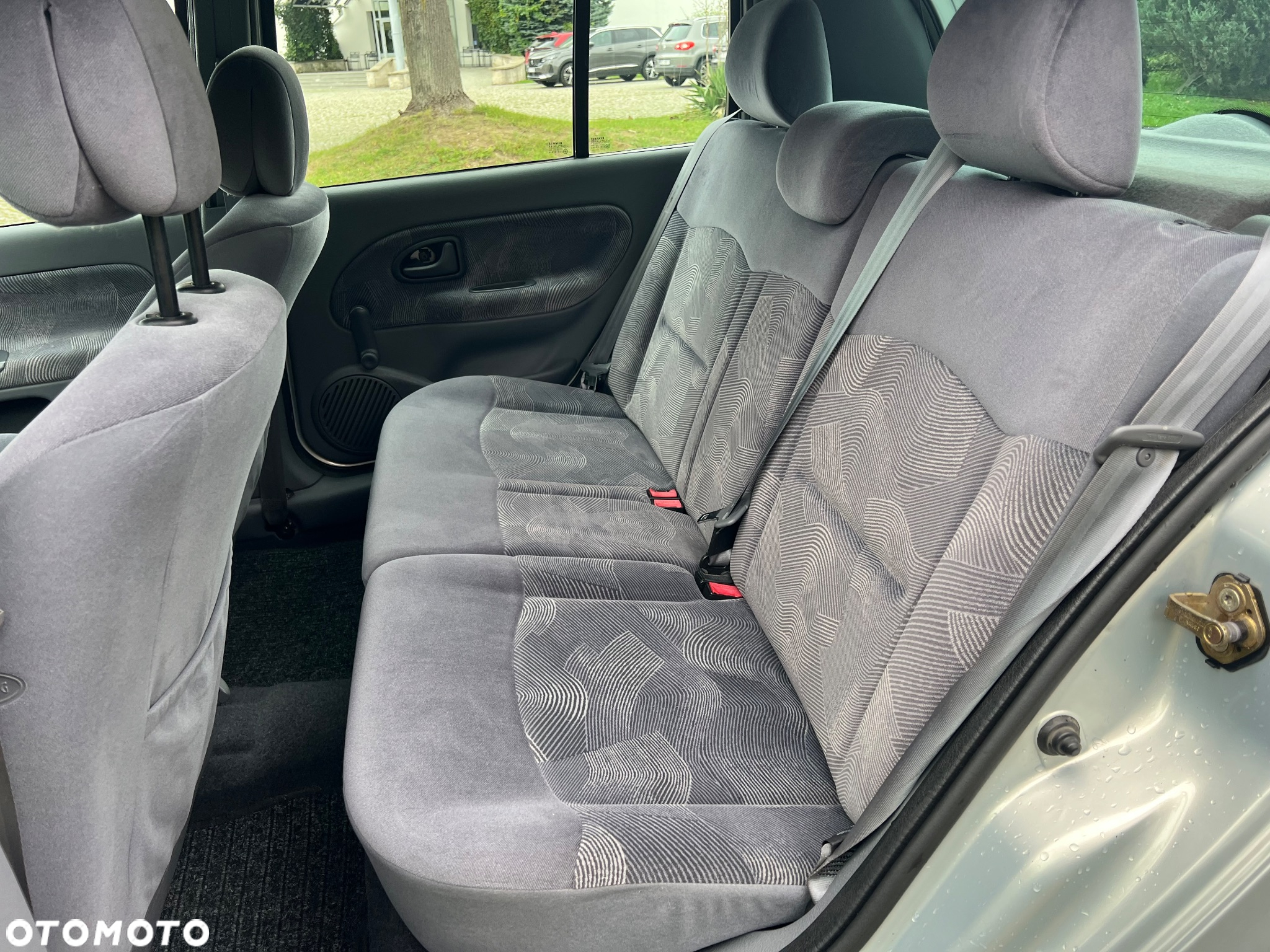 Renault Clio - 11