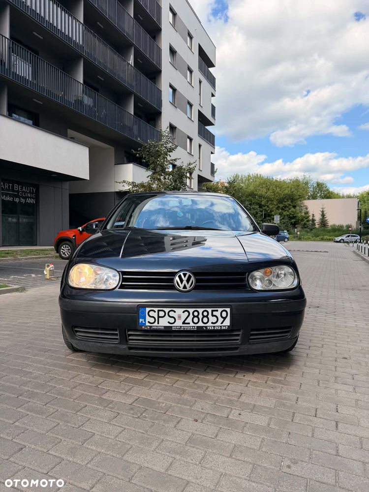 Volkswagen Golf 1.4 Basis - 3