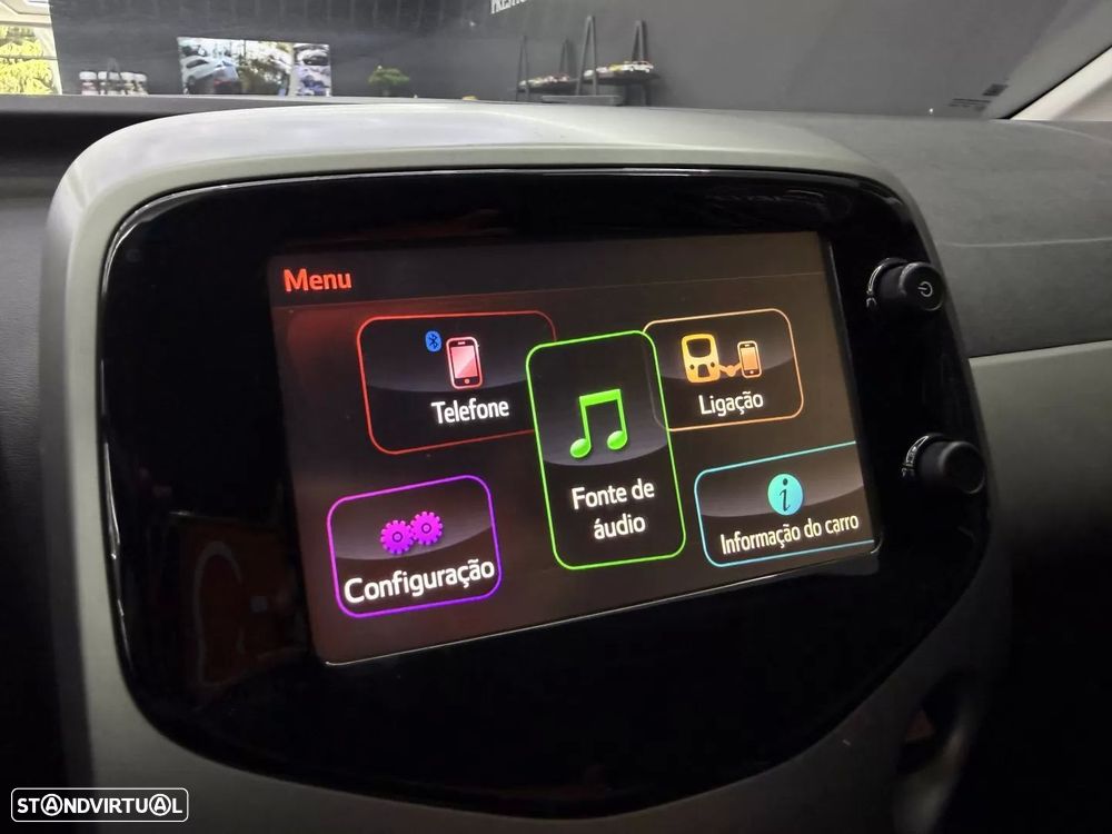 Toyota Aygo 1.0 X-Play+AC - 32