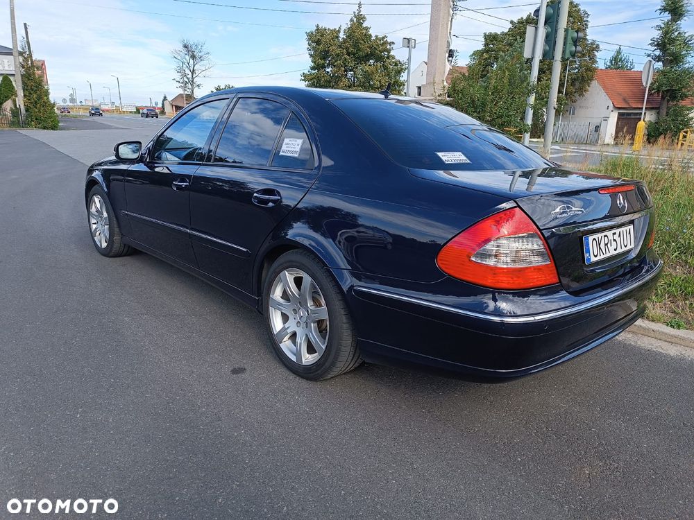 Mercedes-Benz Klasa E 320 CDI 7G-TRONIC Avantgarde - 3