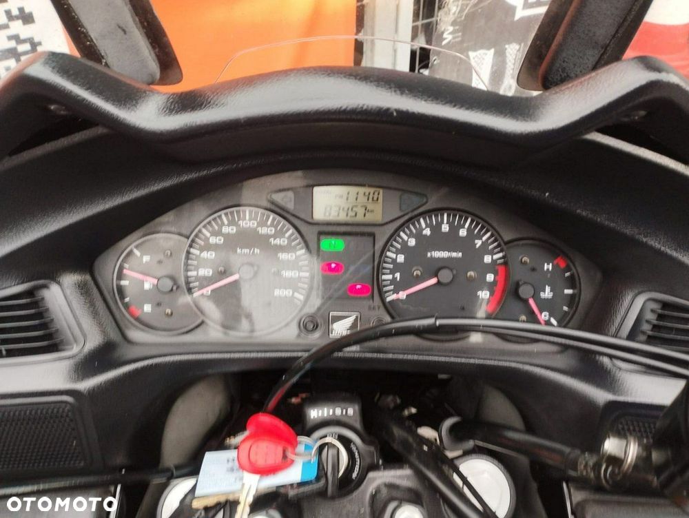 Honda NTV - 4