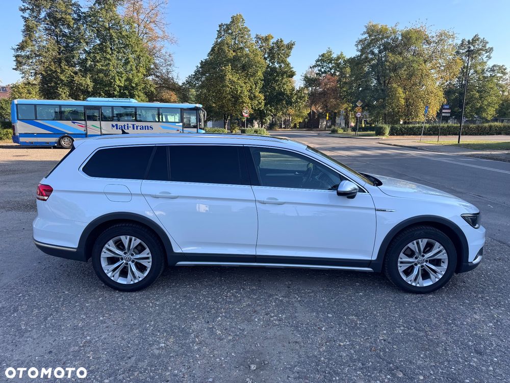 Volkswagen Passat Alltrack 2.0 TDI SCR (BMT) 4Mot - 16
