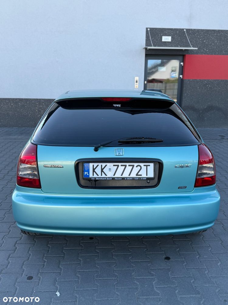 Honda Civic - 4
