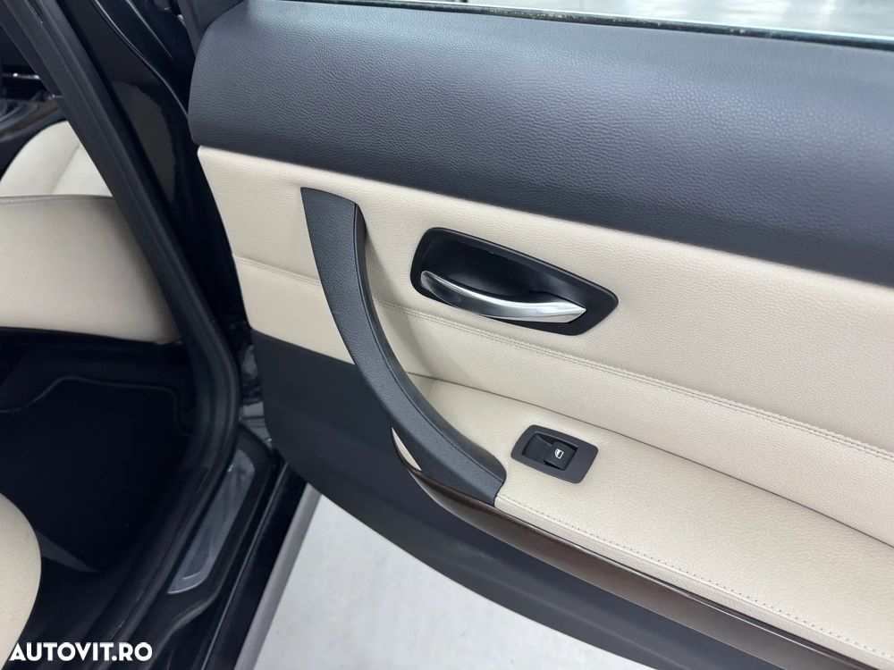 BMW Seria 3 320d DPF Aut. Edition Exclusive - 20