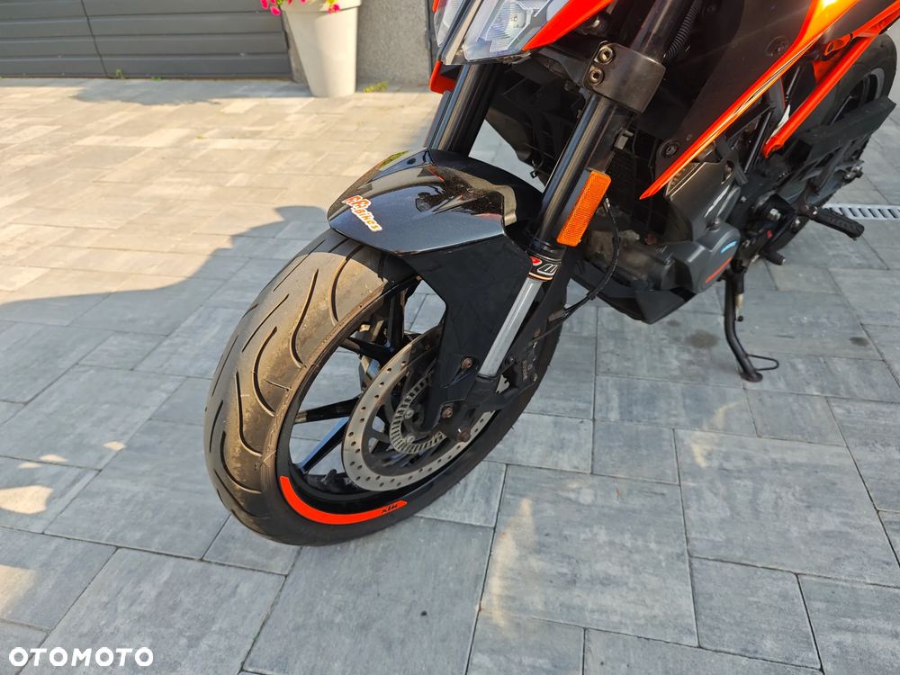 KTM Duke 125 - 11