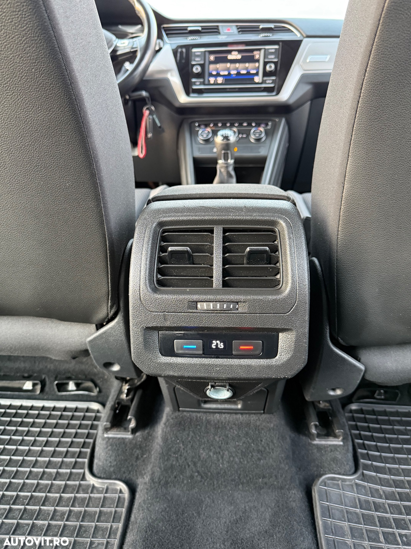 Volkswagen Touran 1.6 TDI SCR (BlueMotion Technology) Trendline - 15