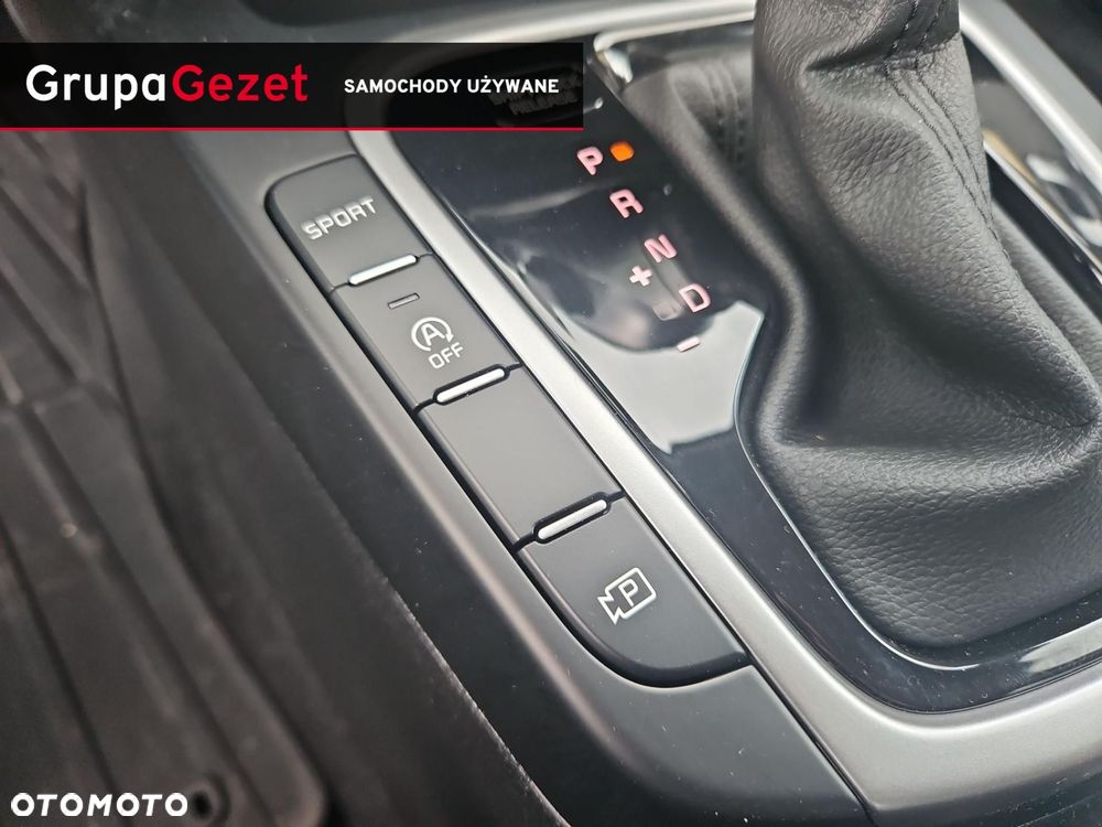 Kia XCeed 1.6 T-GDI M DCT - 24