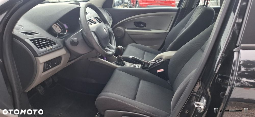 Renault Megane - 7