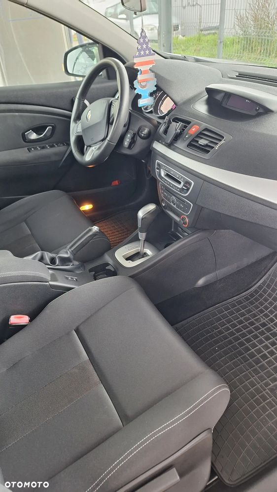 Renault Megane 2.0 16V Privilege CVT - 10