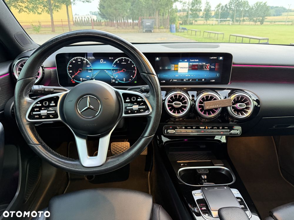 Mercedes-Benz Klasa A 250 4Matic 7G-DCT Edition 19 - 12