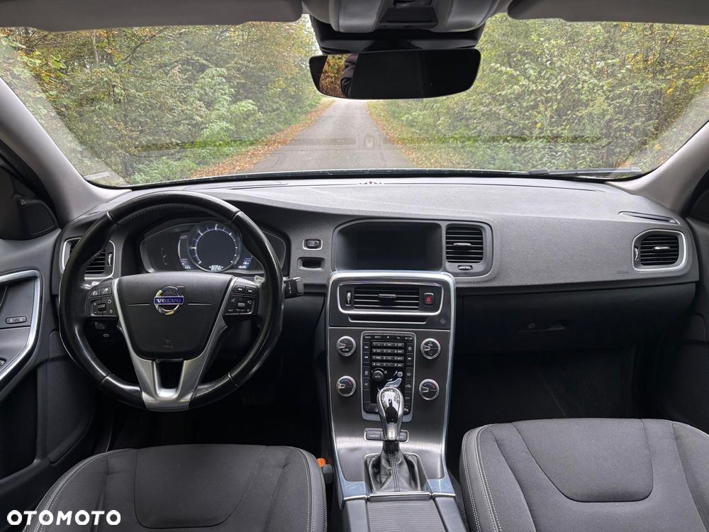 Volvo S60 D4 Drive-E Momentum - 7