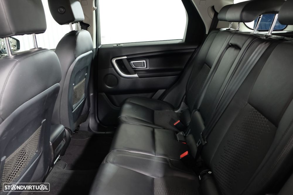 Land Rover Discovery Sport 2.0 TD4 HSE - 16