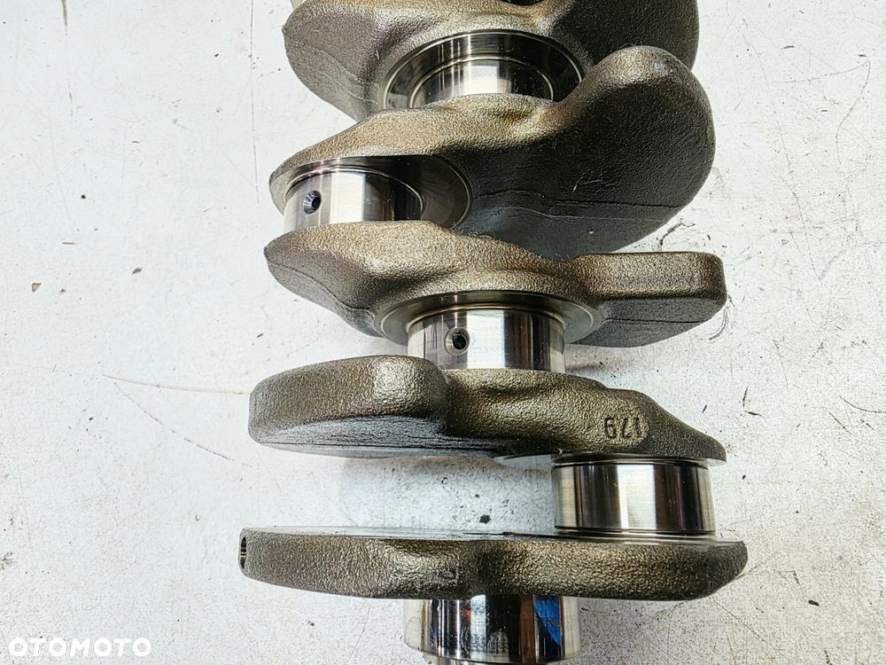 WAŁ KORBOWY AUDI A4 B9 A5 8W VOLKSWAGEN SEAT 2.0 TFSI 06LD 06L105101D 7/26 - 11