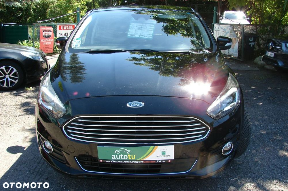 Ford S-Max - 15