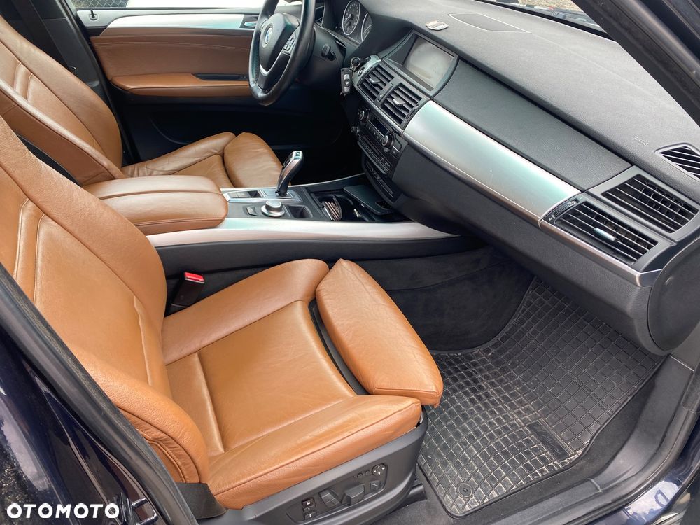 BMW X5 3.0d - 8