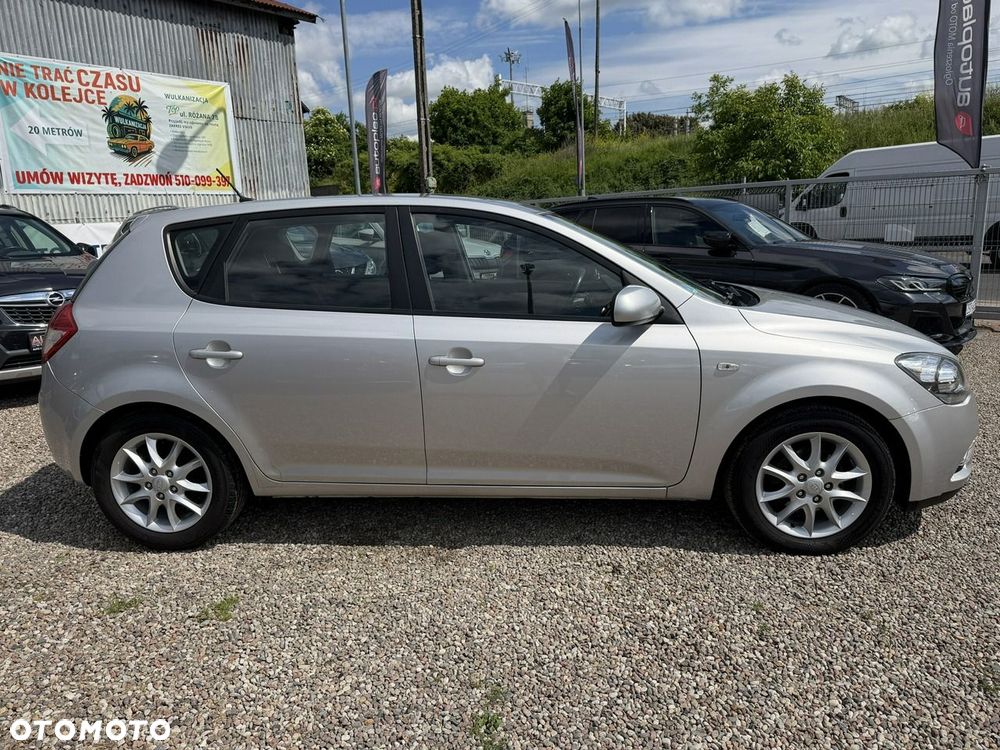 Kia Ceed 1.4 CVVT Dream-Team Edition - 7
