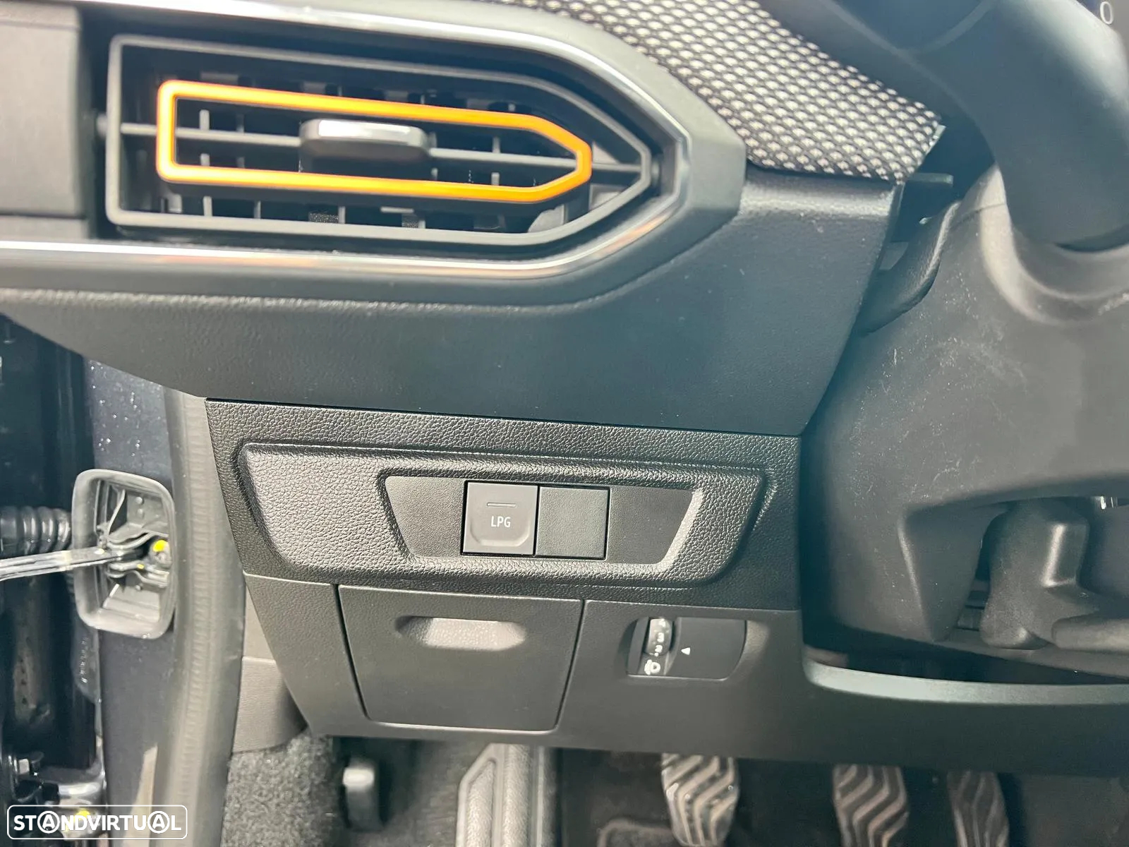 Dacia Sandero 1.0 ECO-G Stepway Expression Bi-Fuel - 11