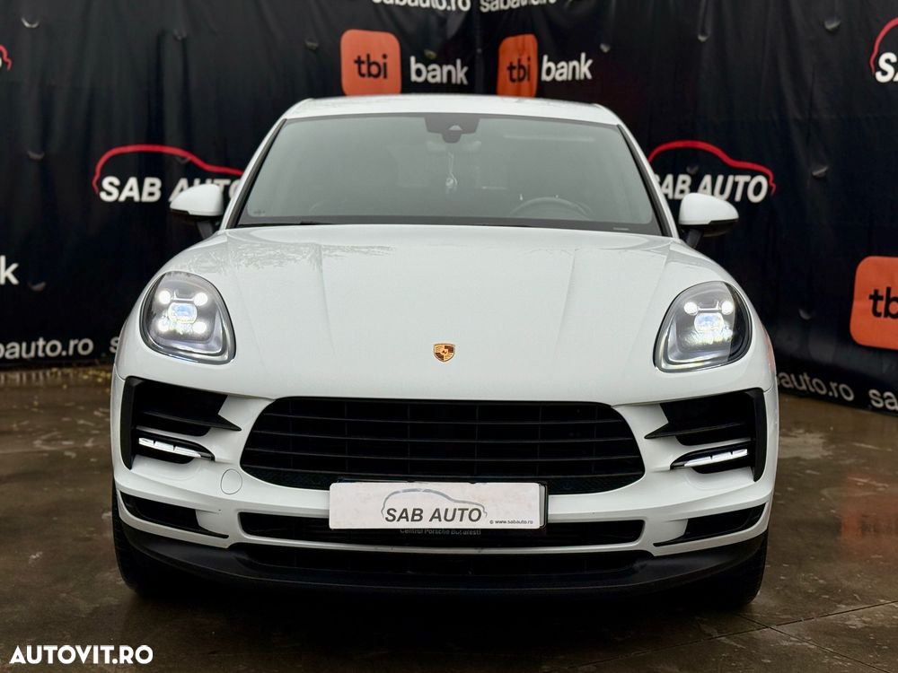 Porsche Macan Standard - 2