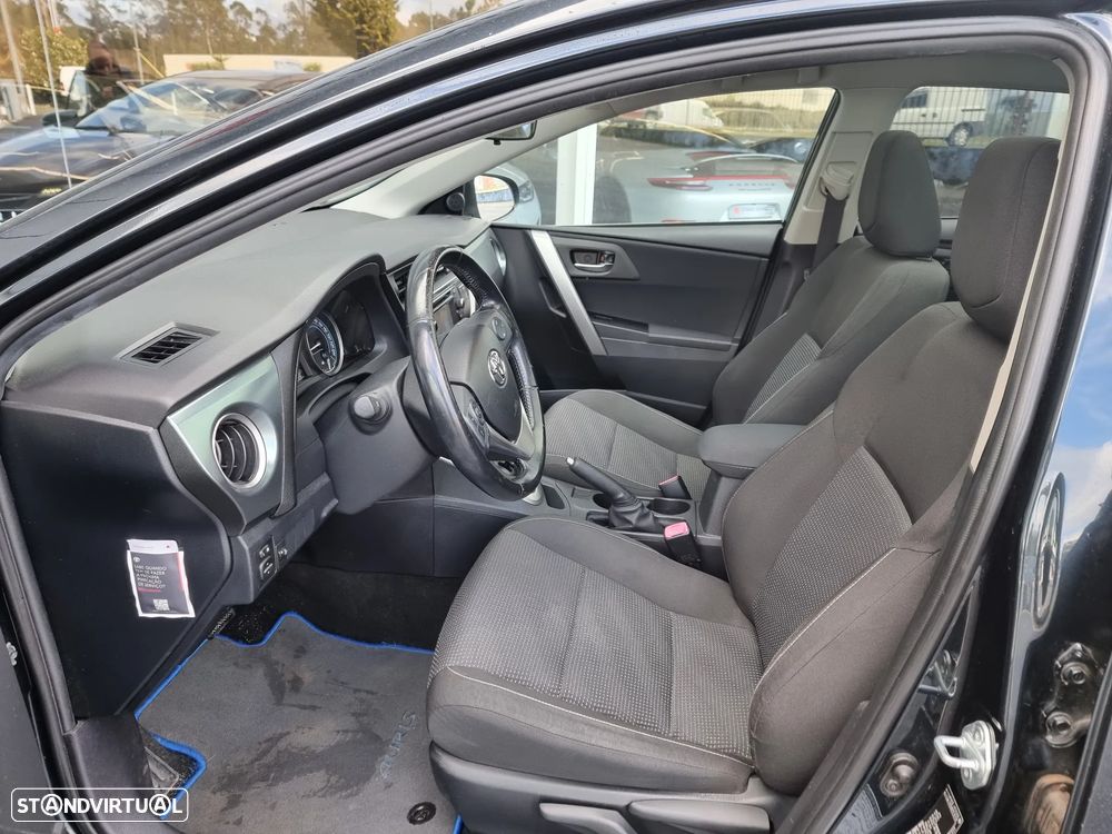 Toyota Auris 1.8 HSD Sport+Skyview +Navi - 5