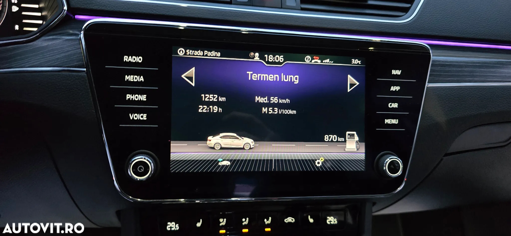 Skoda Superb 2.0 TDI DSG Style - 35